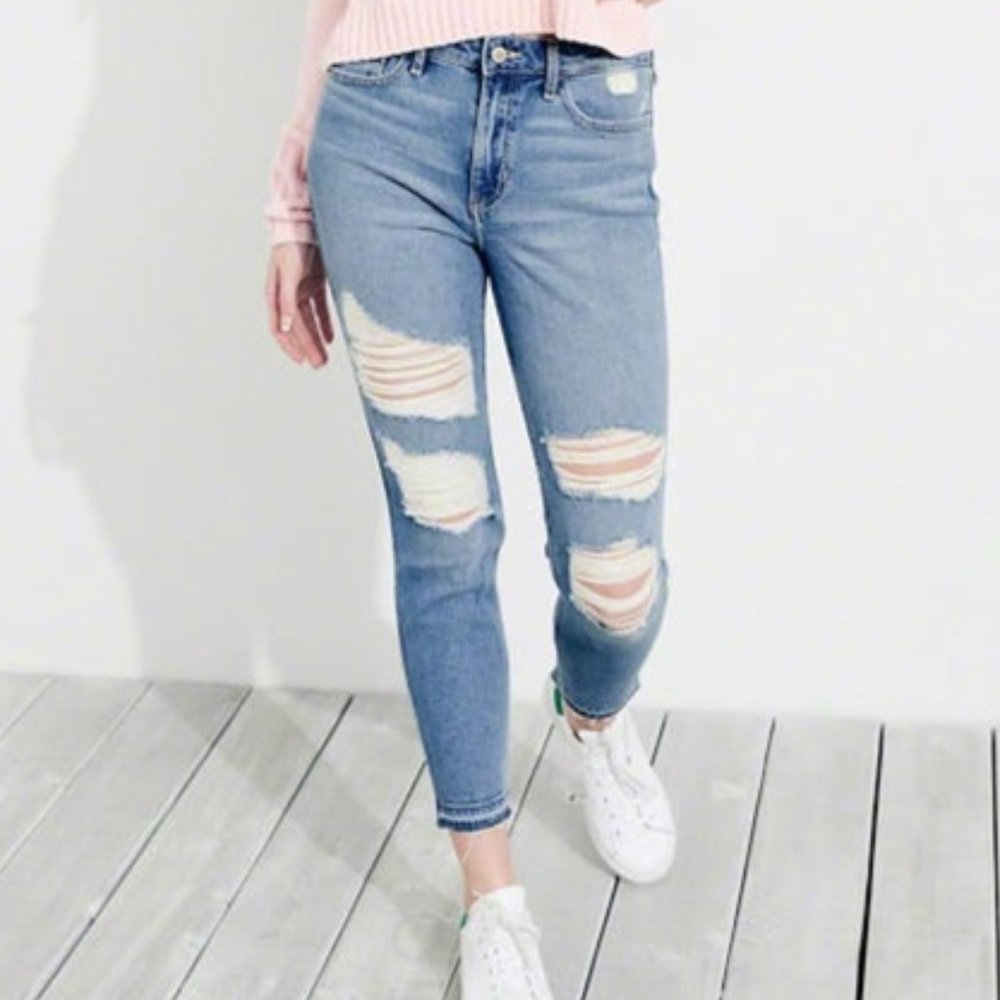 Hollister High Rise Super Skinny Crop Jeans